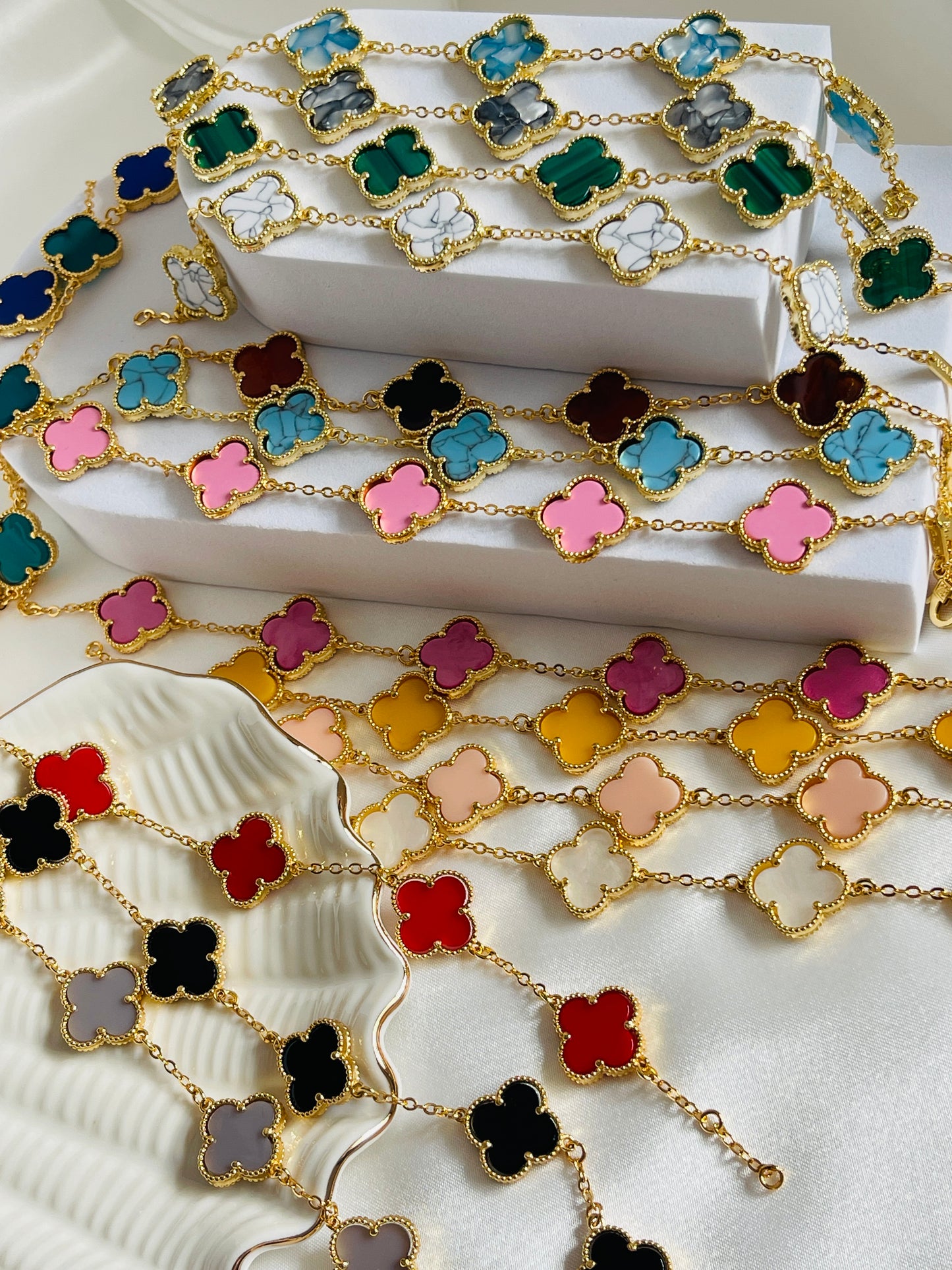 Flower bracelet (BS)