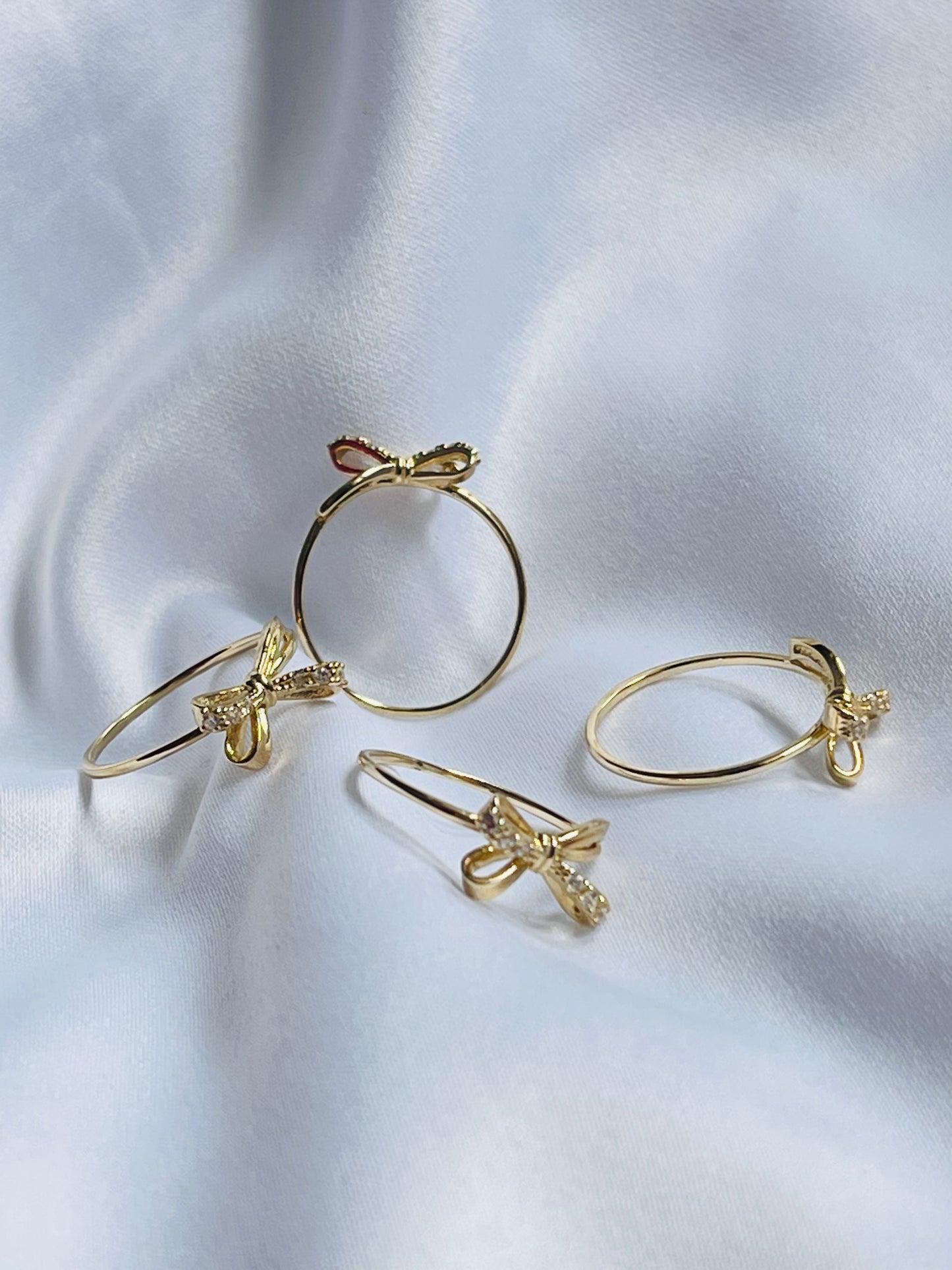 9k solid gold bow ring
