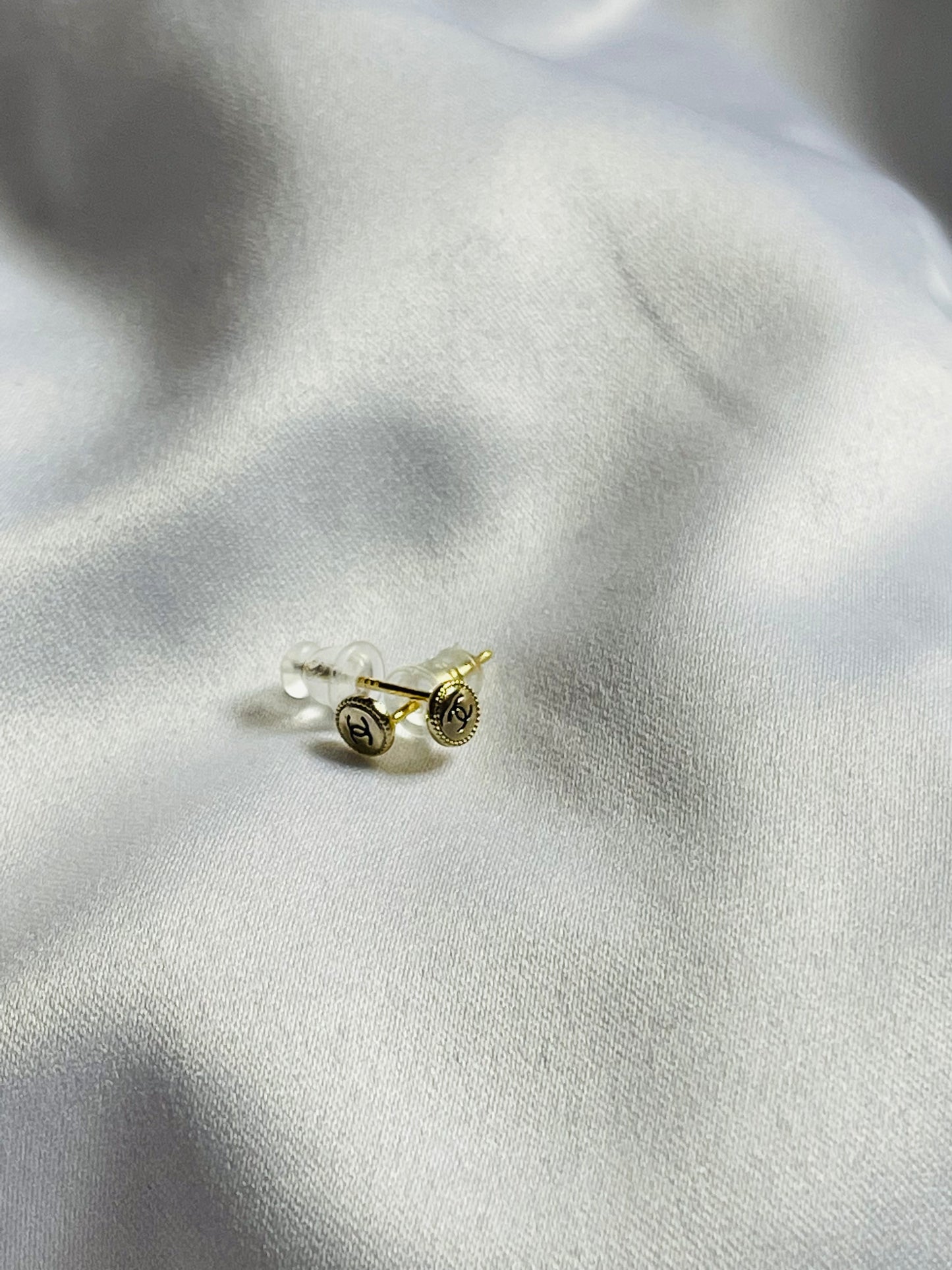 Round mini cc xs studs