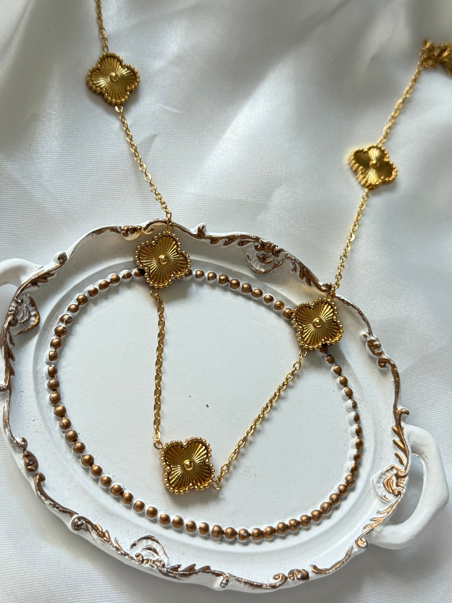 Mara Necklace