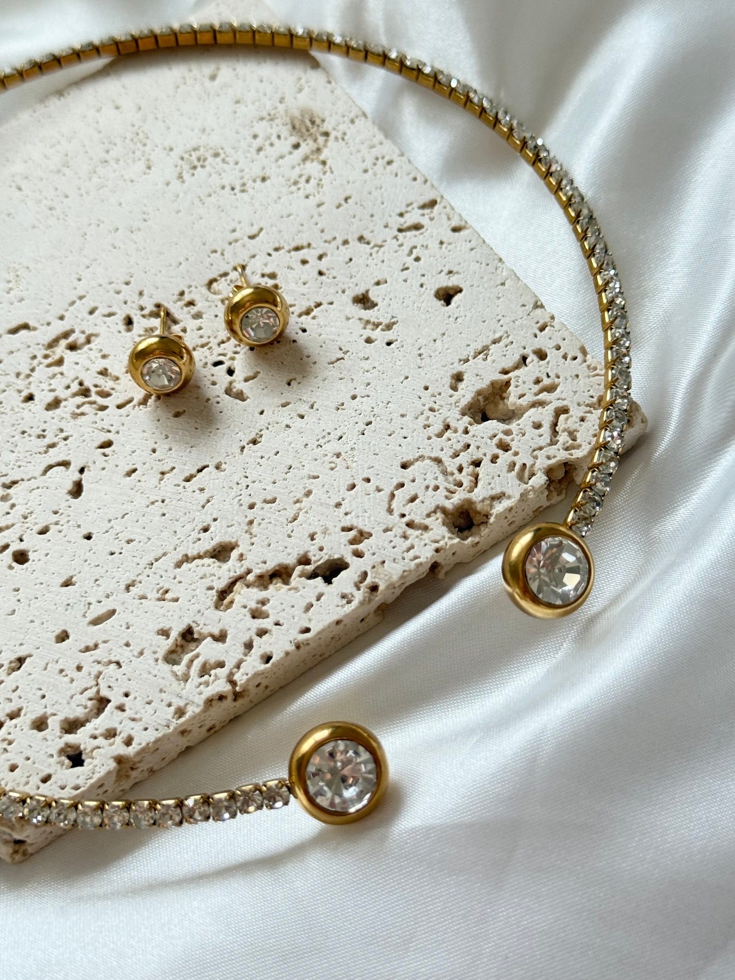 Farah Tennis Necklace set