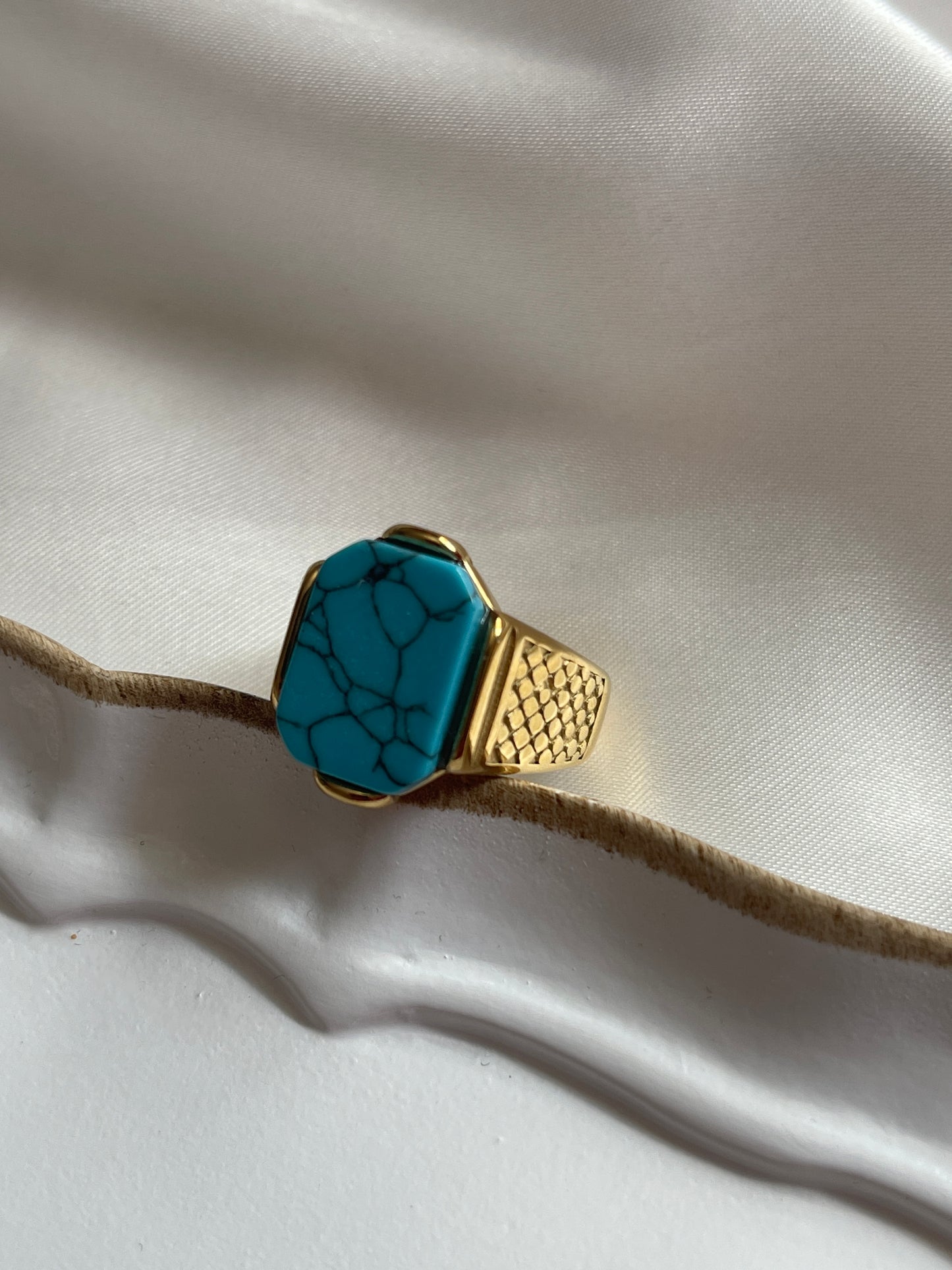 Men’s Turquoise Stone Ring