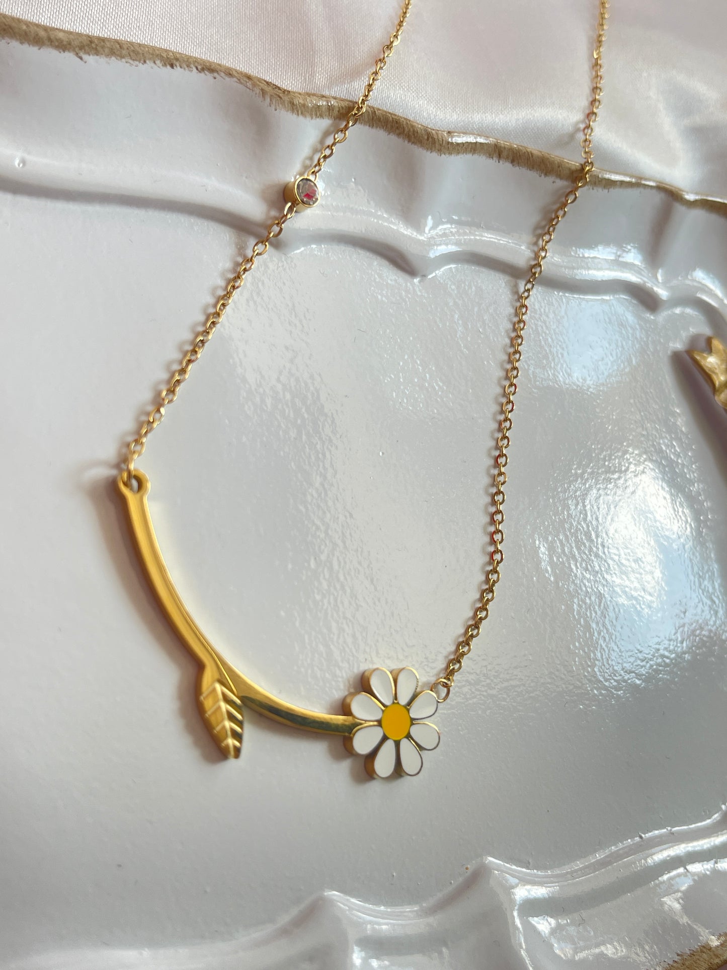 Daisy Necklace