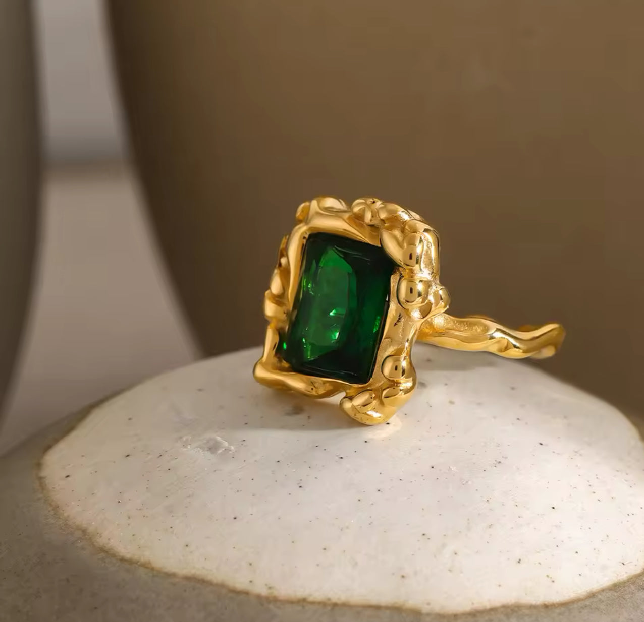 Vintage style emerald