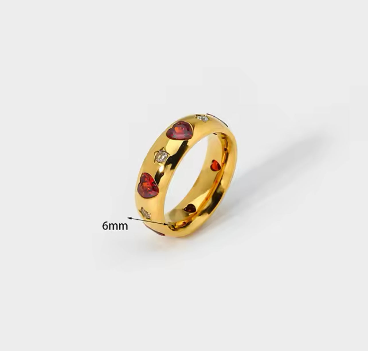 Love heart red zirconia ring