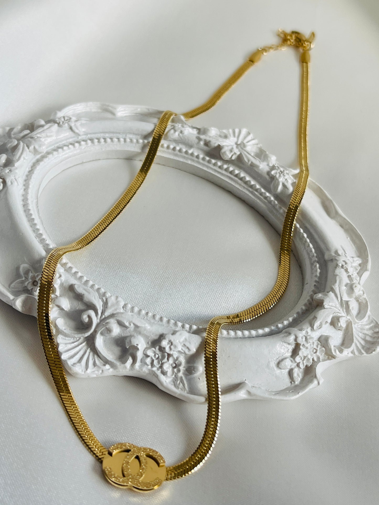 Ceecee snake necklace