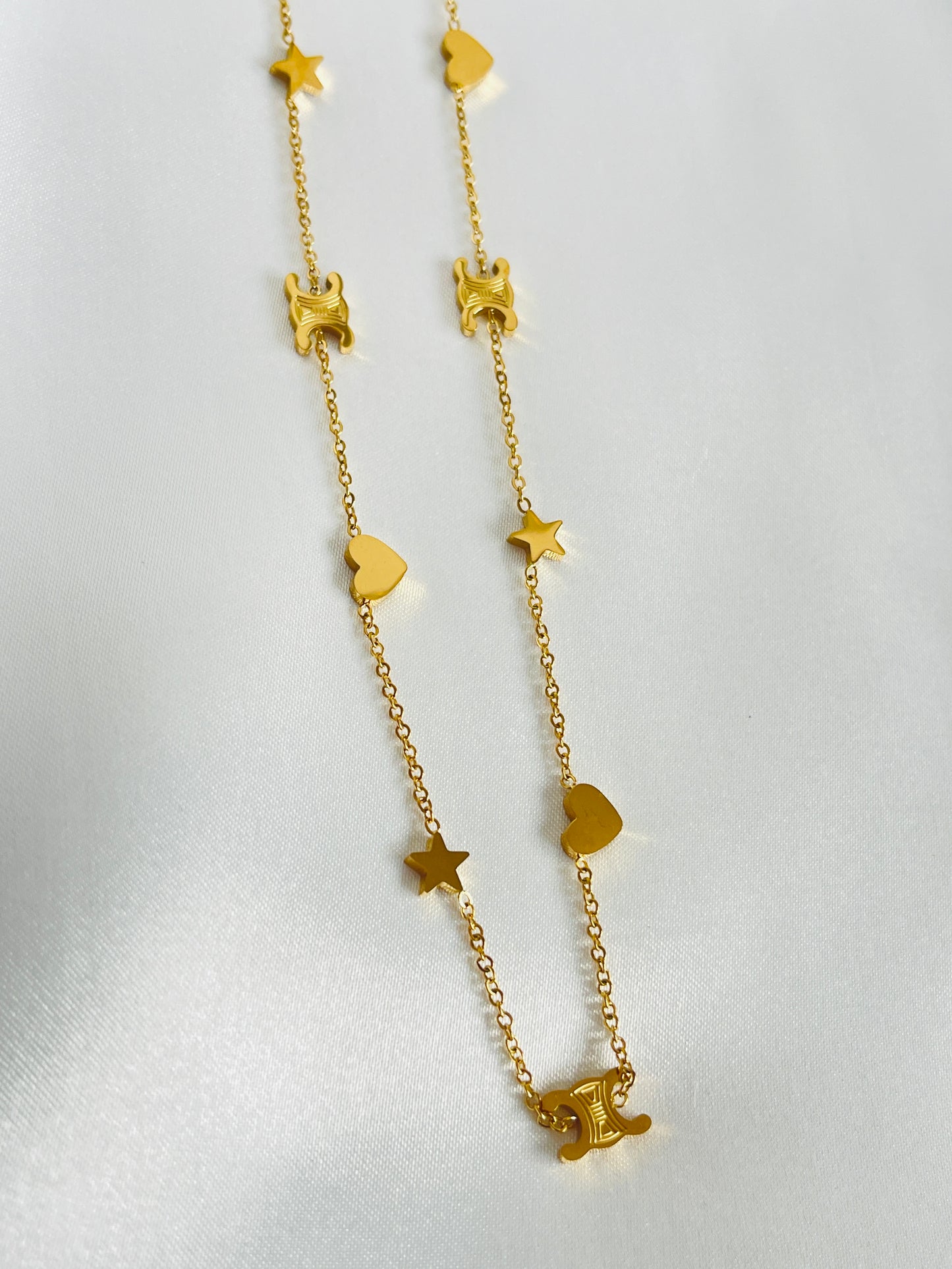 Hers collection necklace