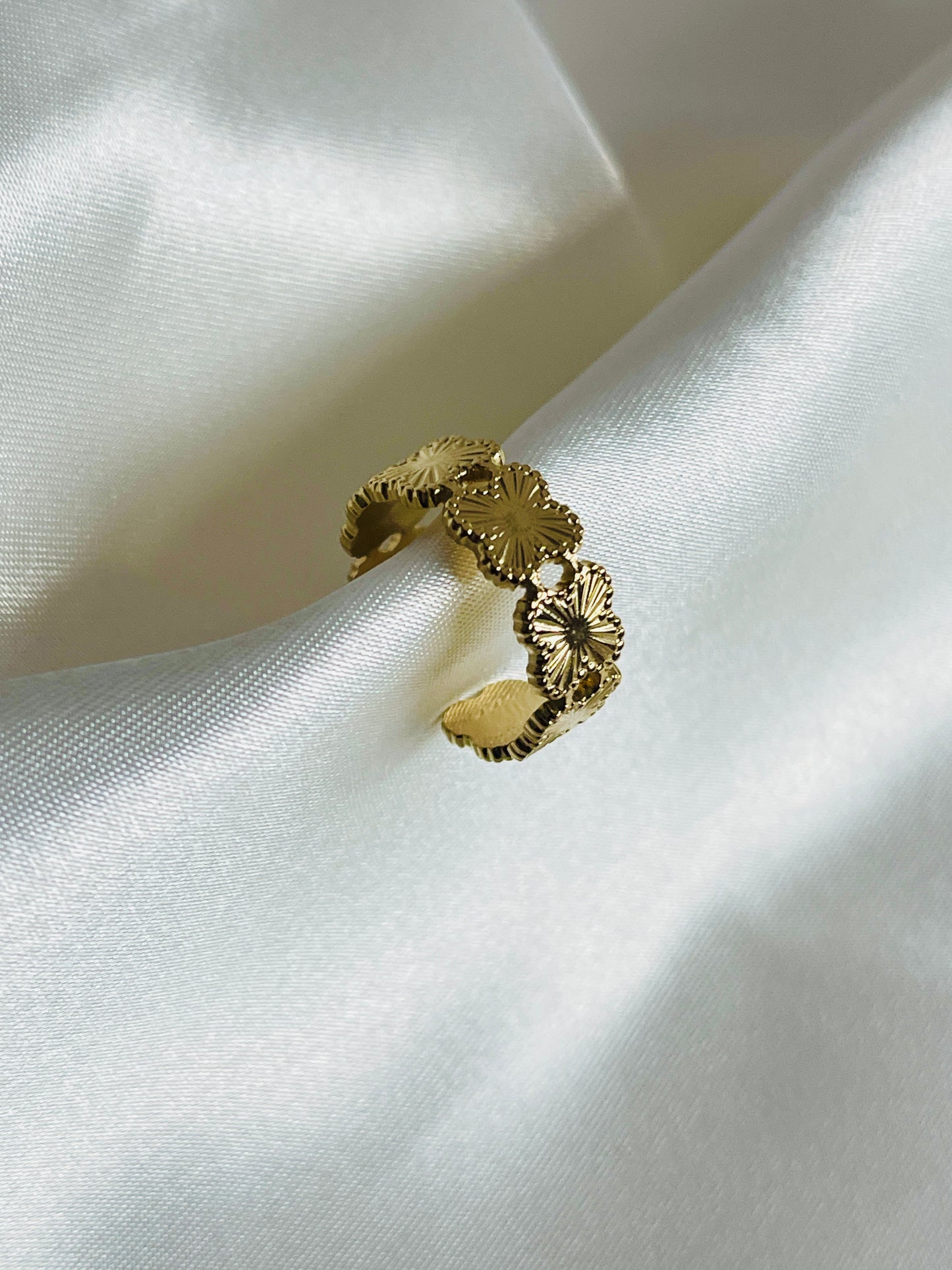 Flower ring sale
