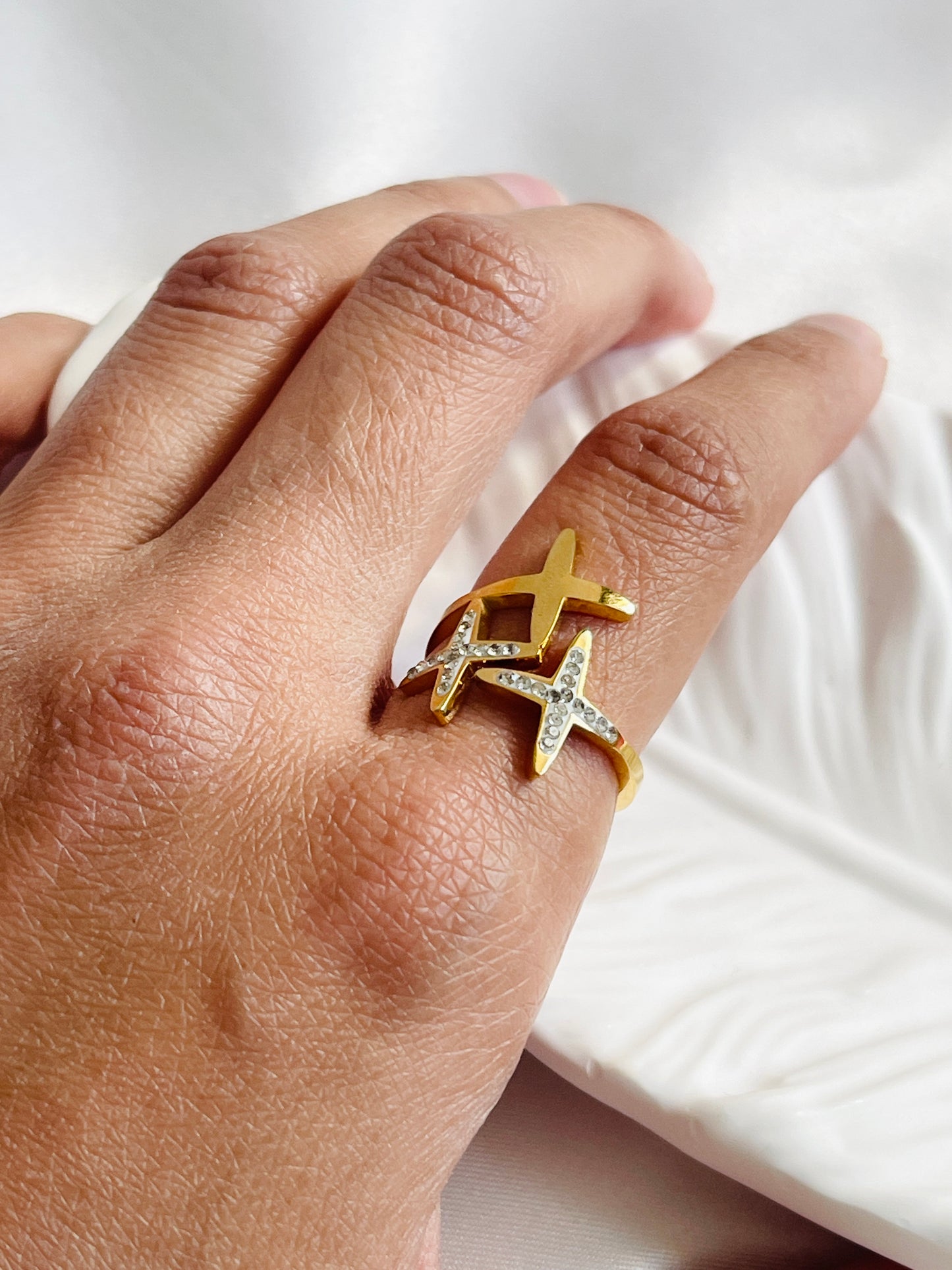 Staro ring