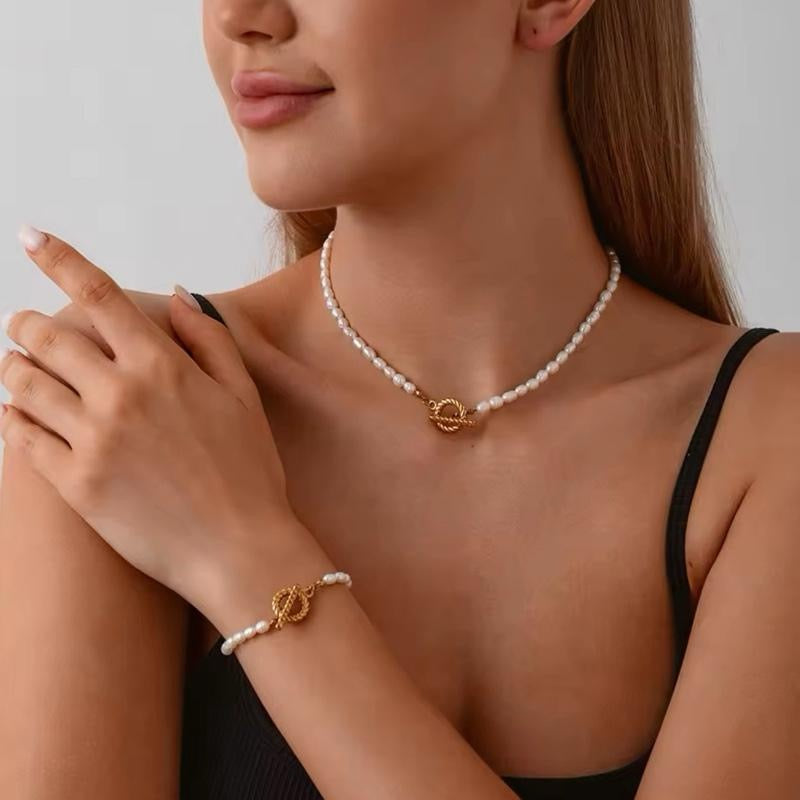 Pearls of the Tide freshwater pearl Necklace