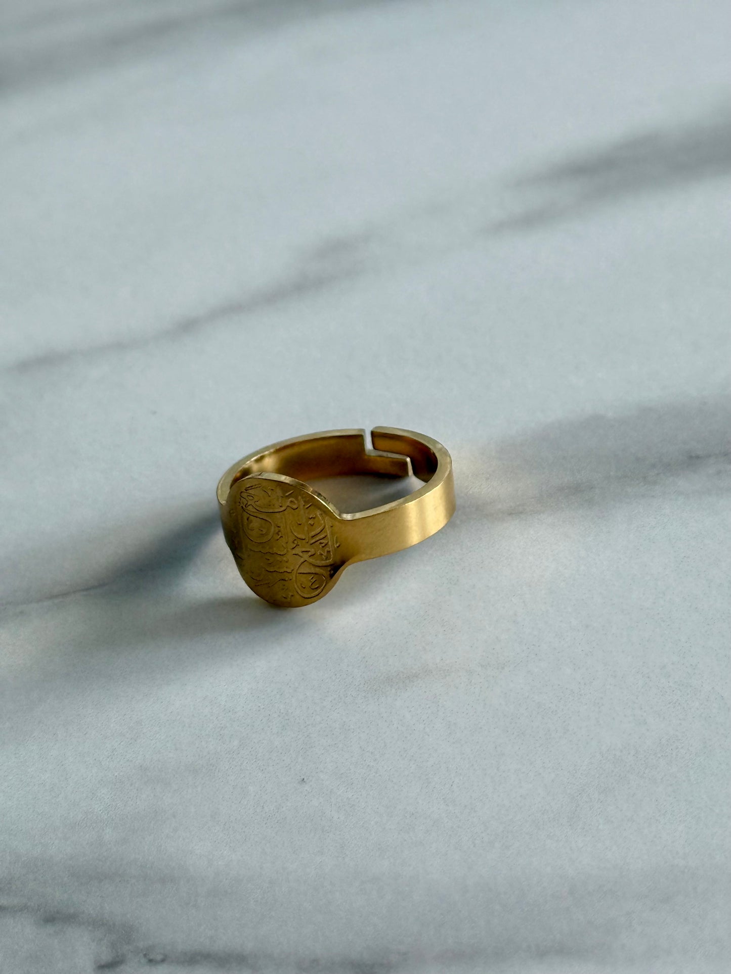 Noor Al Quloob- Hardship Ring