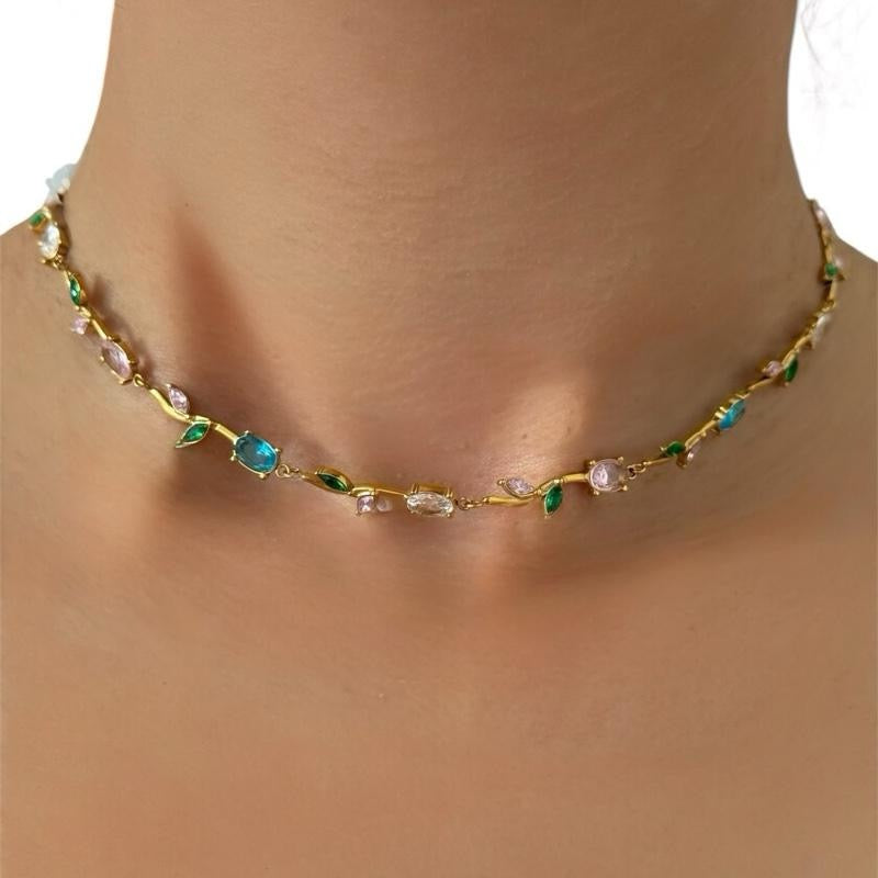 Mystic vine Necklace