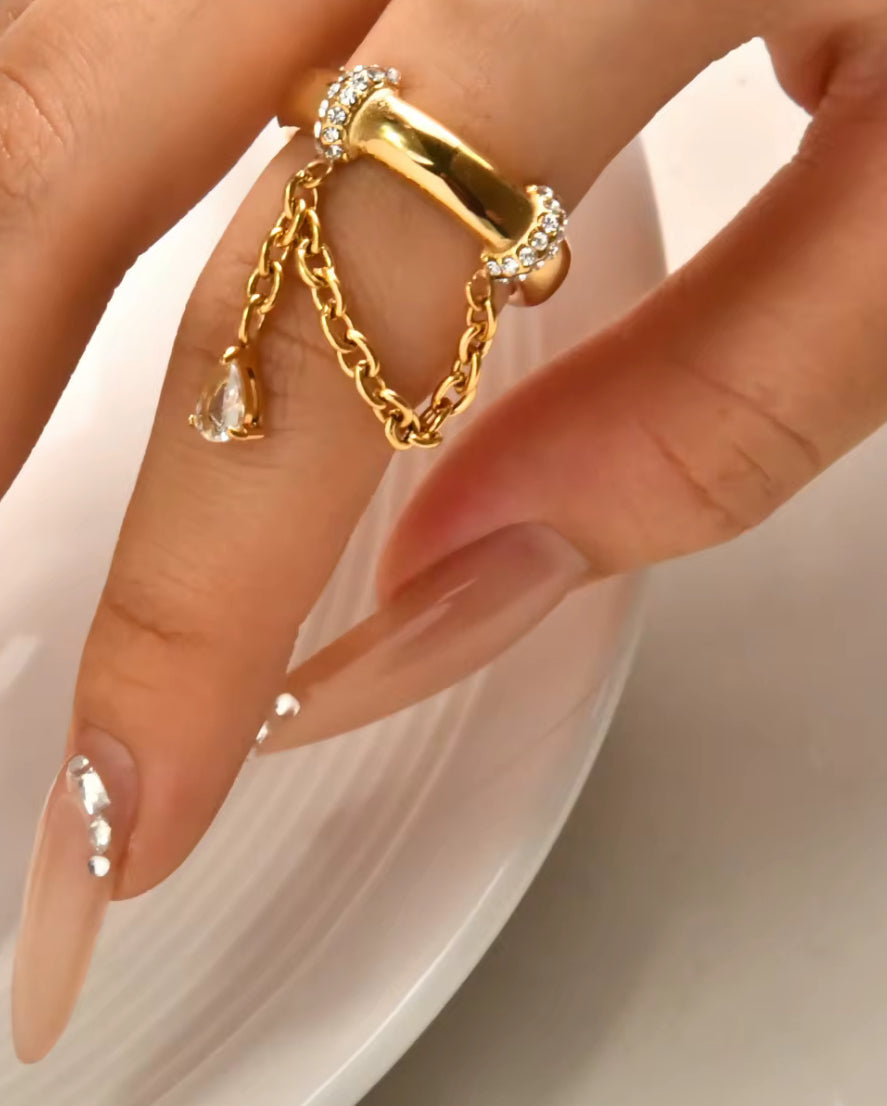 Davina Tear Drop Ring