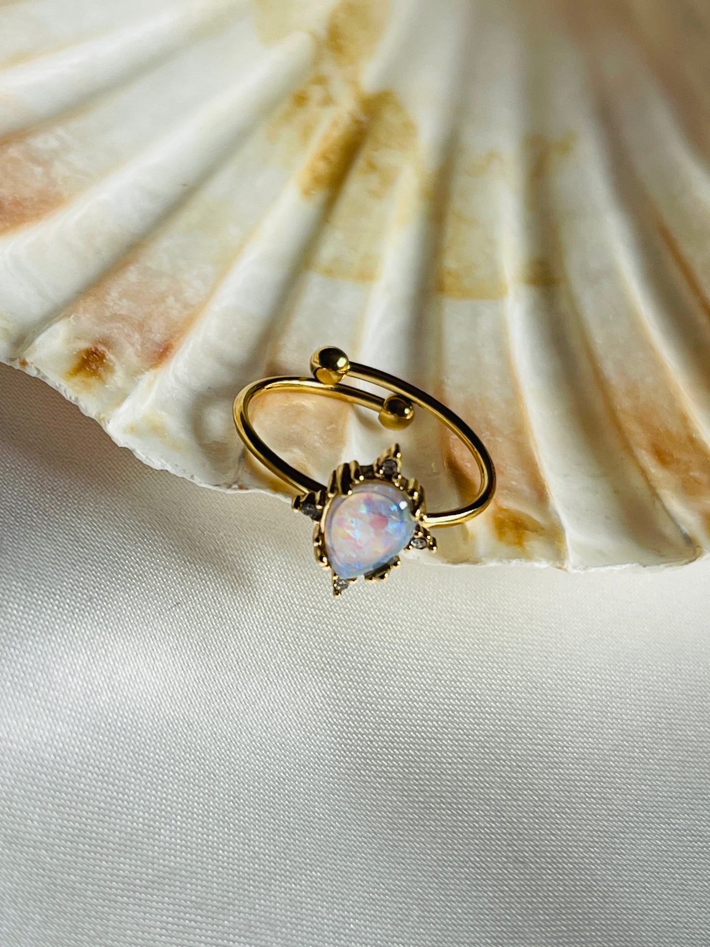 Teardrop Opal ring