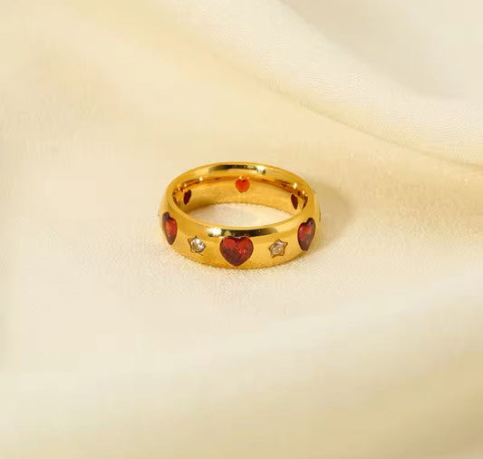 Love heart red zirconia ring