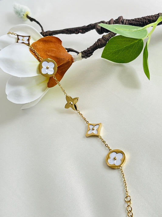 Flower bracelet