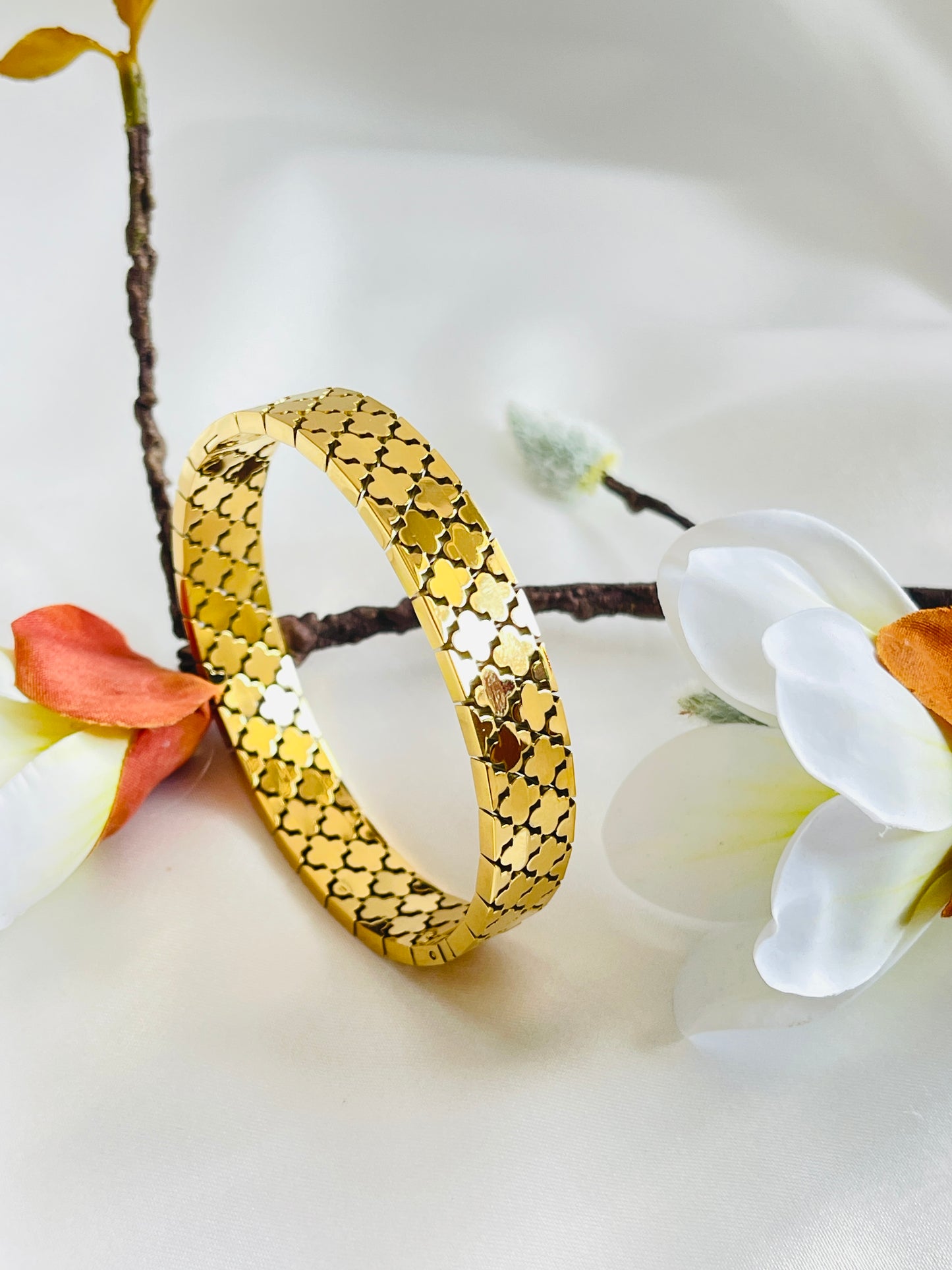 Bundle of clover bangle