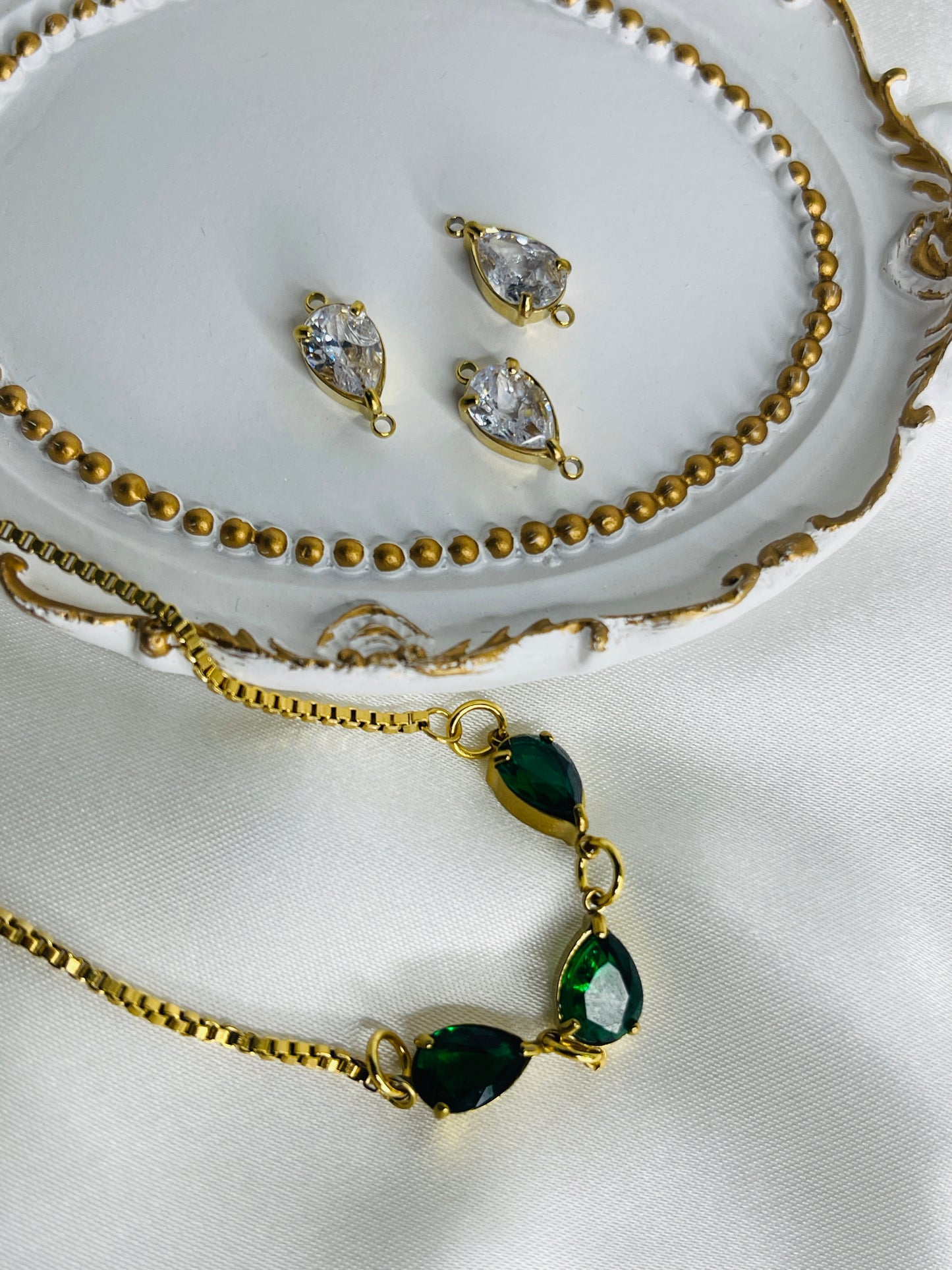 Handmade gems adjustable bracelet