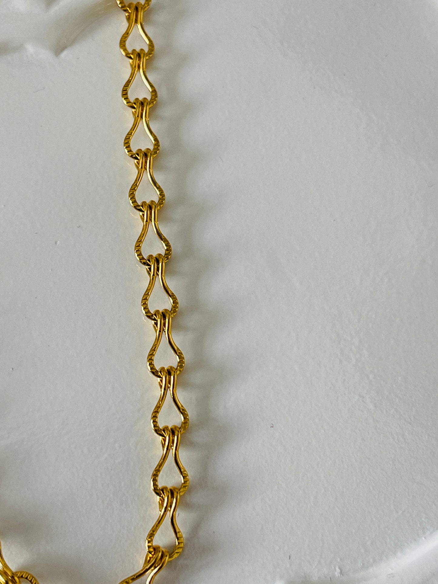Nala Elegant chain