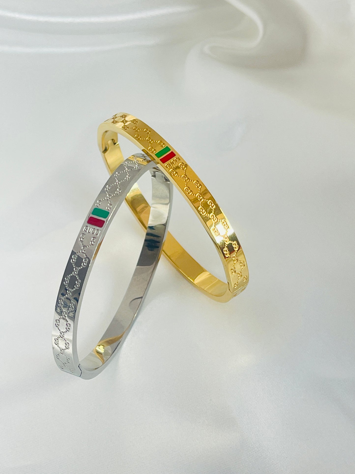 Geegee bangle bracelet