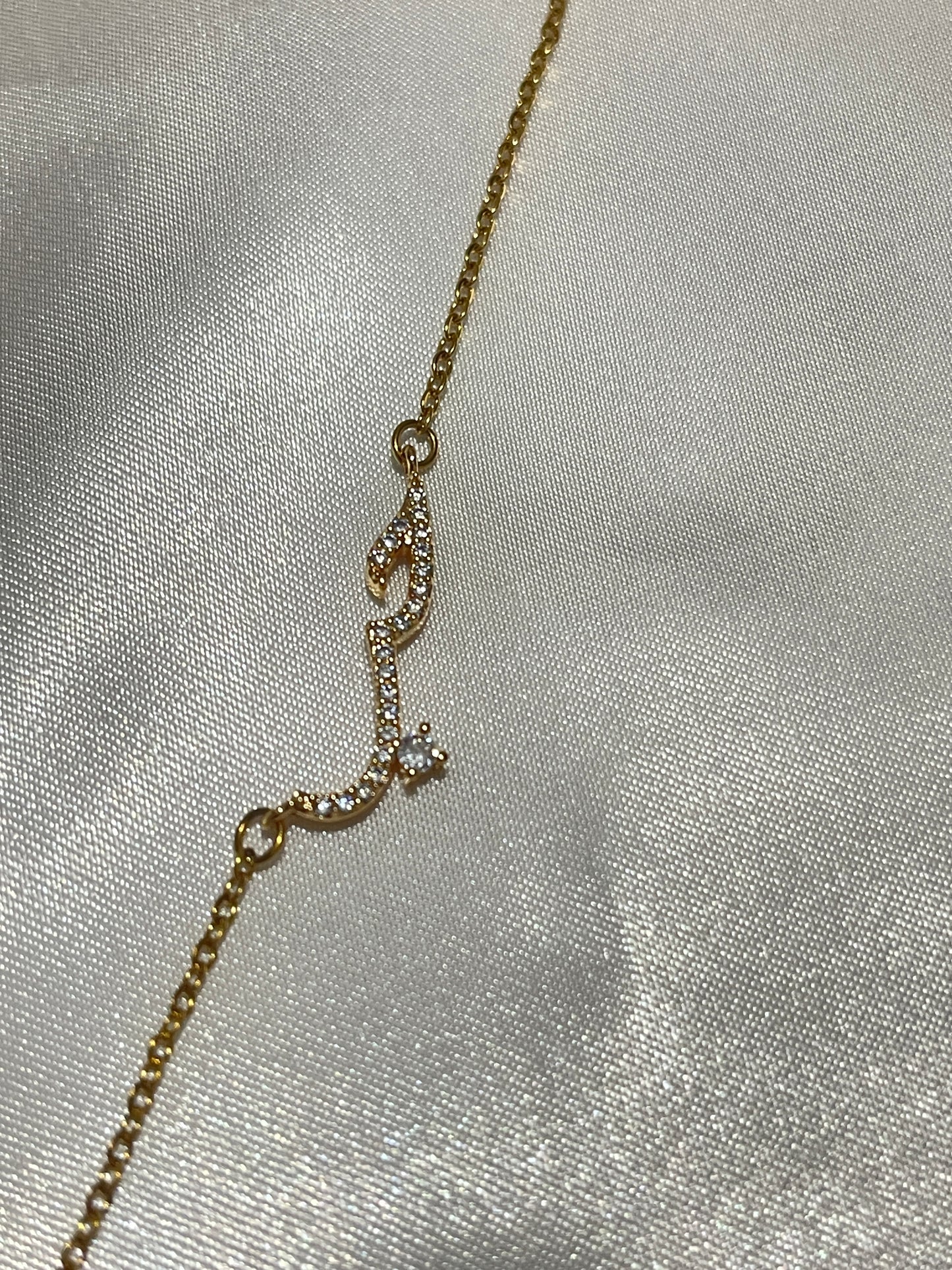 Arabic hub (love) bracelet with stones