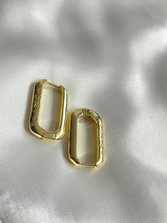 Lowee full gold hoops