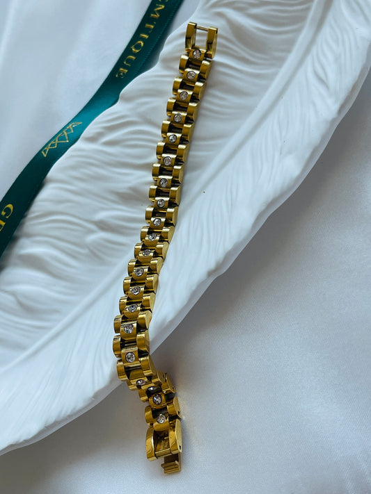 Rhino stones gold bracelet