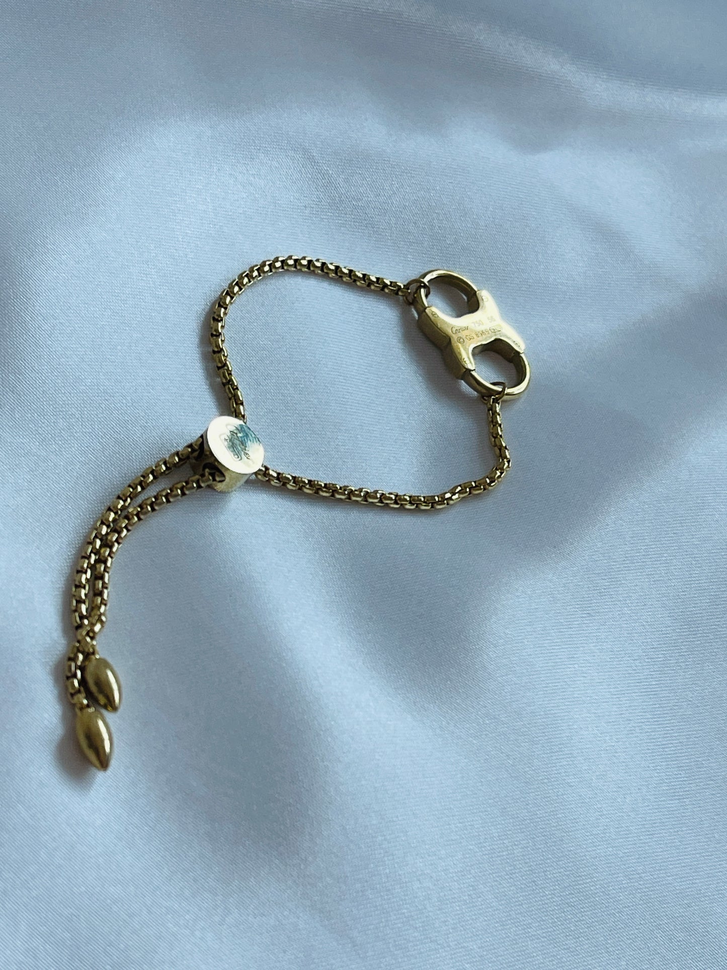 Adjustable bracelet